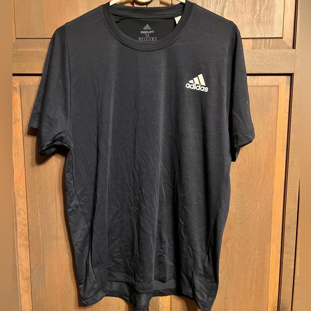Men’s Adidas FREELIFT short sleeve tee